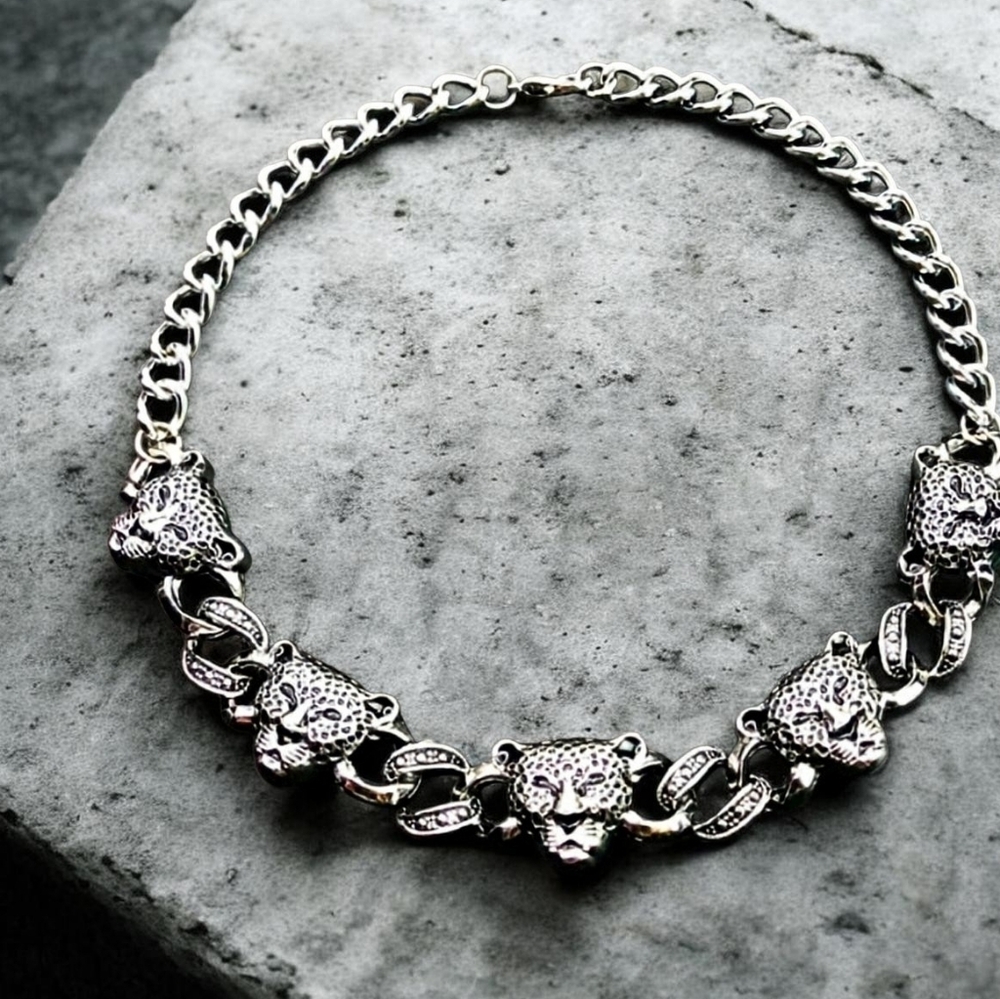 NWOT. Goth Punk Chunky Leopard Cheetah Head Curb Chain Choker Necklace - Picture 3 of 4